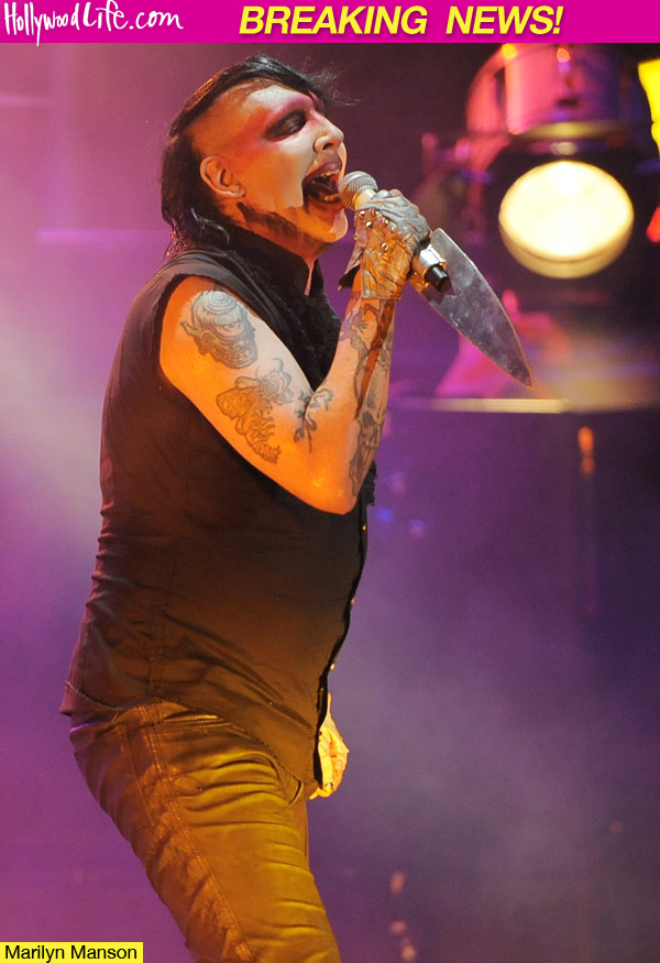 Marilyn Manson Vomits On Stage