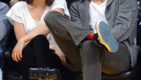 Ashton Kutcher Cheating