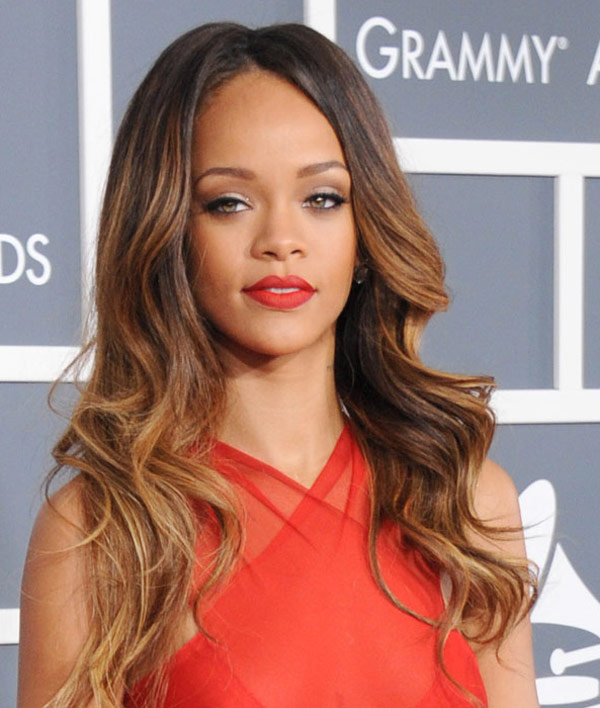 rihanna red dress grammys 2013