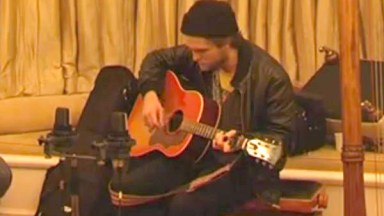 Robert Pattinson Guitar Video