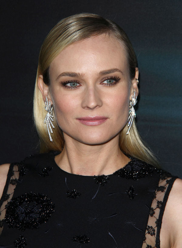 Diane Kruger: ‘The Host’ Premiere Makeup — Stunning, Long Lashes ...