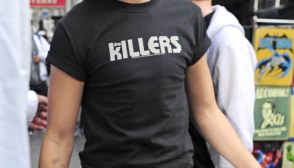 Louis Tomlinson Attacks 'The Mirror'