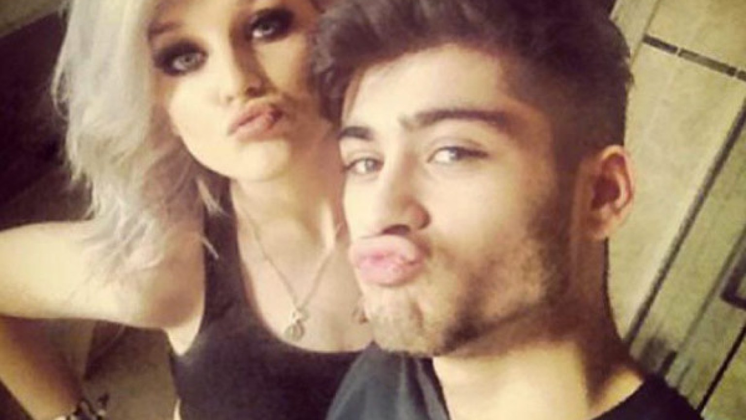 Zayn Malik And Perrie Edwards On Instagram — Couple Posts Cute Selfies Online Hollywood Life 