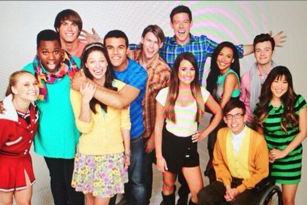 ‘Glee’ Season 5 Cast Photo Shoot — Entire Gang’s Back Together: Where’s ...