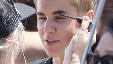 Justin Bieber Wears Makeup