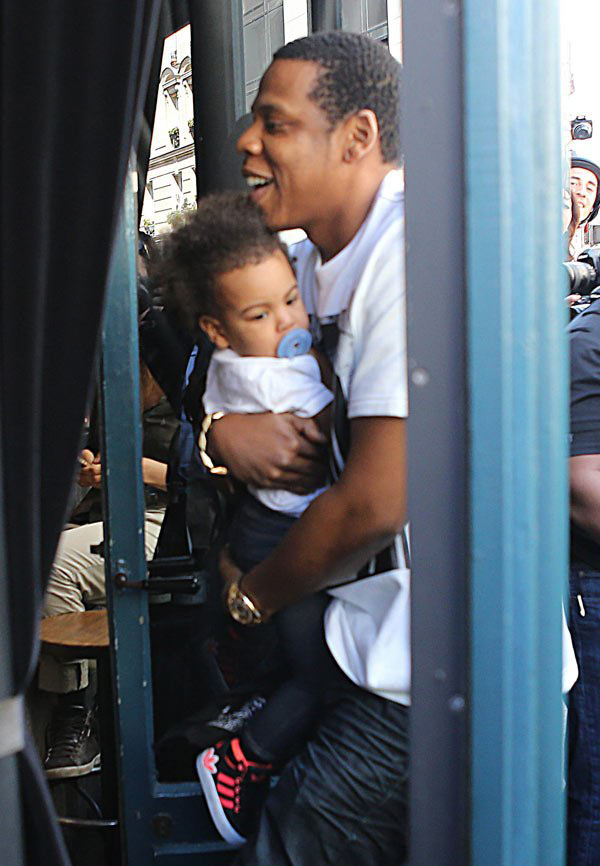 ‘Jay-Z Blue’ Song — Rapper Explains New Track About Baby Blue Ivy ...