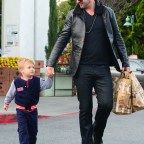 Robin Thicke and son out and about, Los Angeles, America - 03 Jan 2014
