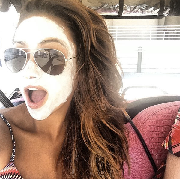 Shay Mitchell S Mask — On Set Beauty Routine For Clear