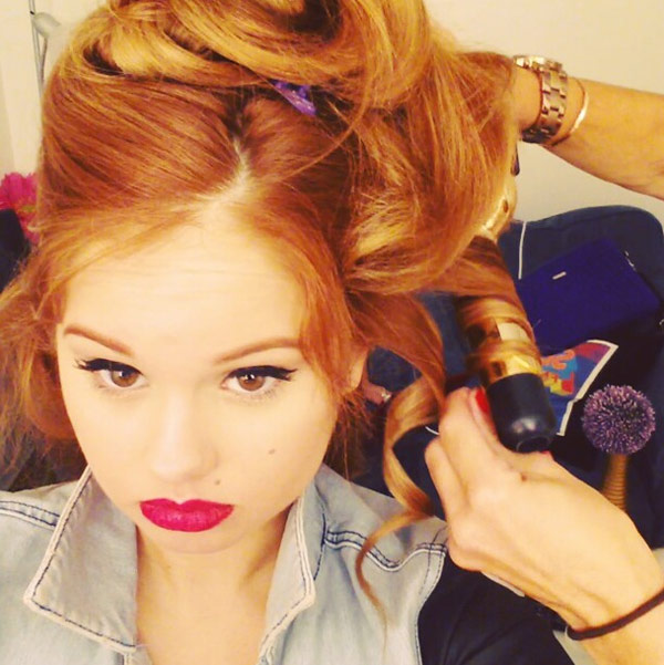 Debby Ryan S Hair — Get Her Glamorous Look With Hot Tools Curling Iron
