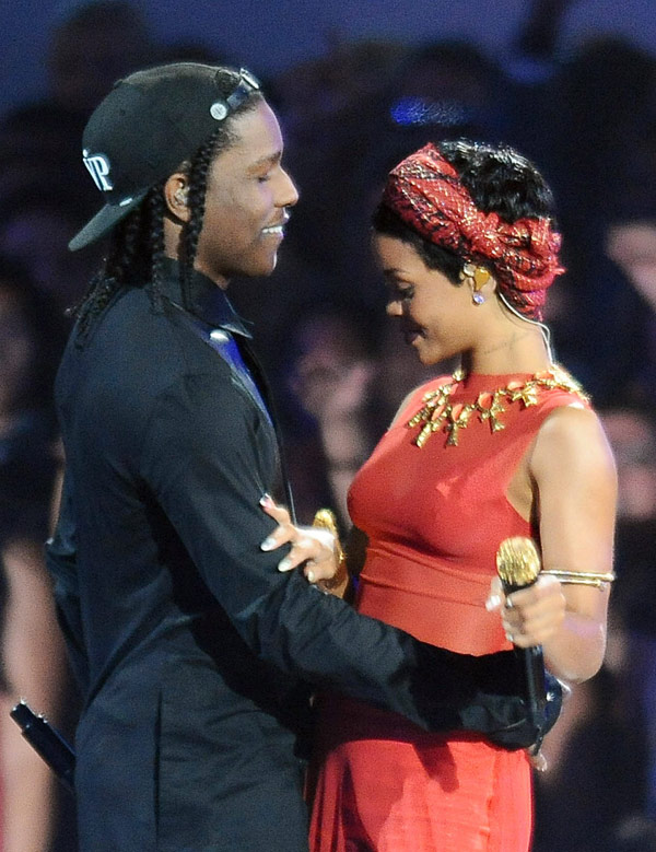 A Ap Rocky And Rihanna Make Out — Does Music Video Pda Mean