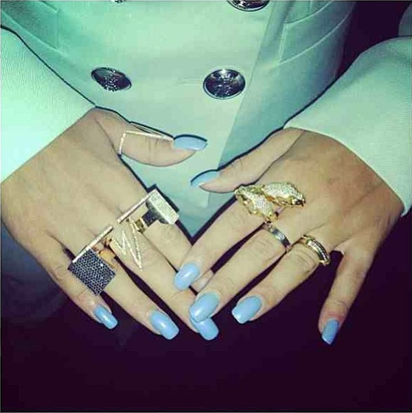 Denim Nails Are Trending For Winter 2023 - Our Tips To Get The Look