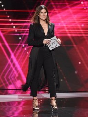 Sandra Bullock presents the award for best team at the ESPY Awards, at the Microsoft Theater in Los Angeles
2019 ESPY Awards - Show, Los Angeles, USA - 10 Jul 2019