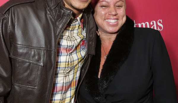 Chris Brown Mom Twitter Arrest