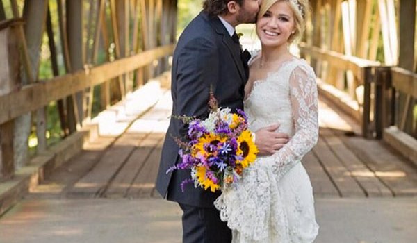 Kelly Clarkson Married