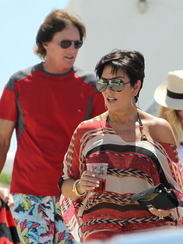 Kris Jenner Cheated — Sister Says She Admitted To Stepping Out On Bruce ...