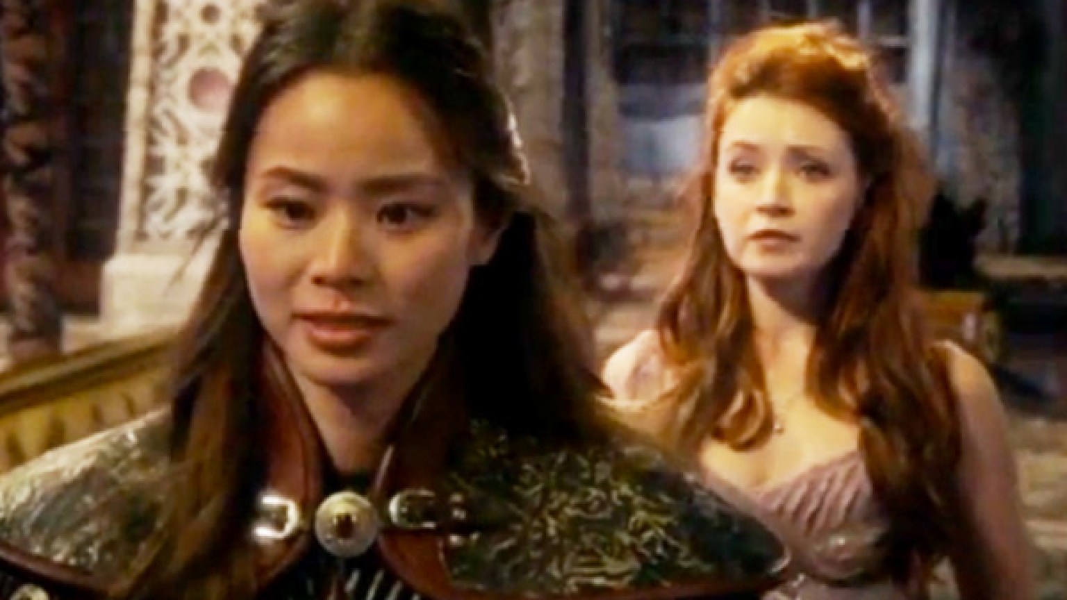 Mulan Gay On ‘once Upon A Time — Almost Admits She Loves Aurora Hollywood Life