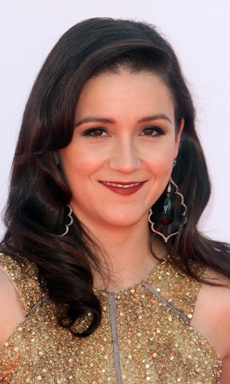 Shannon Woodward