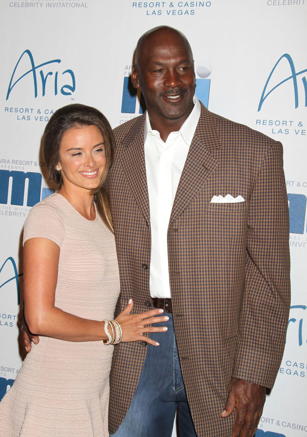 Michael Jordan’s Expecting Twins — Wife Yvette Prieto Pregnant With ...