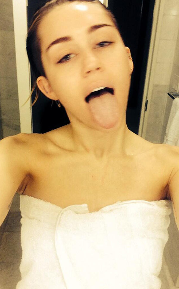 [pic] Miley Cyrus Naked Shower Selfie — Singer Posts Racy Photo