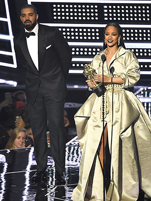 Rihanna & Drake: Photos Of The Exes – Hollywood Life
