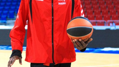 Lamar Odom Quits Spanish Basketball Team