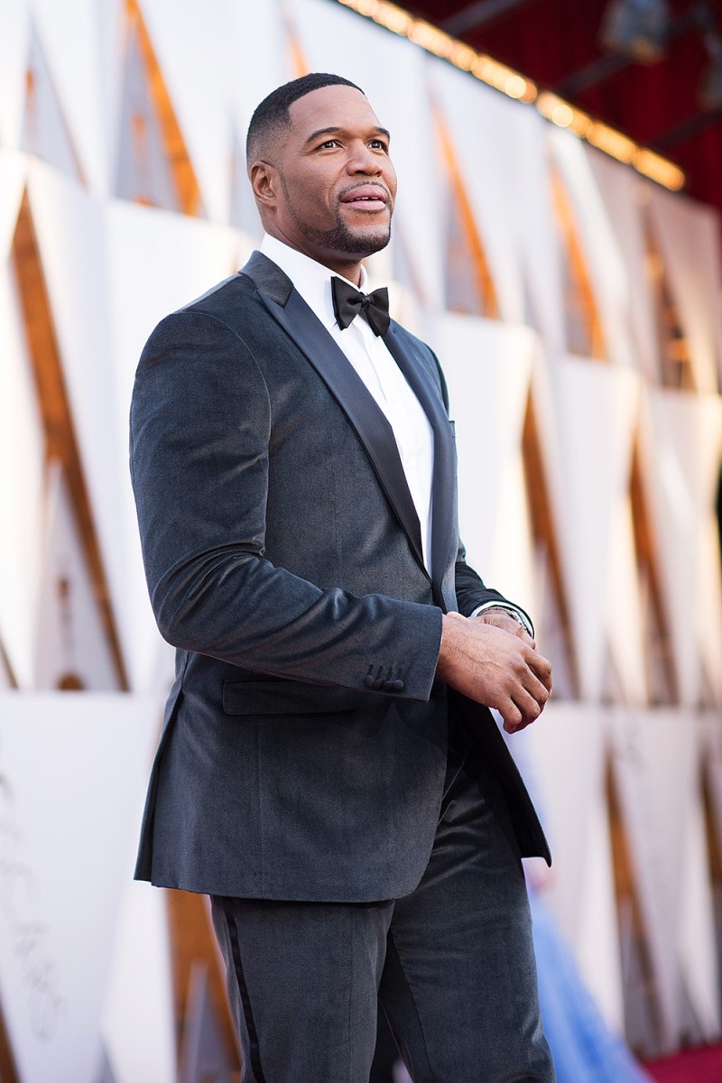 Michael Strahan Suits The Former American Football Star And Super Bowl Originally The Line 