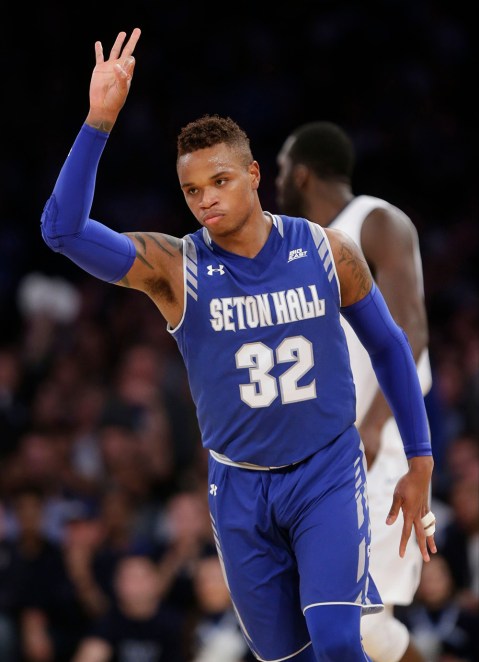 [PICS] Derrick Gordon Comes Out: First Openly Gay DI Basketball Player ...