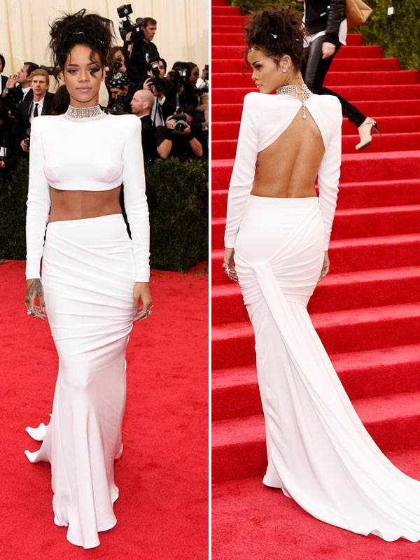 [PHOTOS] Rihanna’s Met Gala Outfit — Goes Braless In Full-Length Gown ...