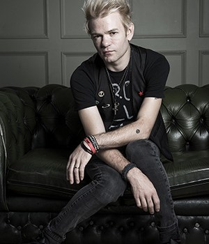 Editorial use onlyMandatory Credit: Photo by Will Ireland/Future/Shutterstock (9029411u)London United Kingdom - August 31: Portrait Of Canadian Musician Deryck Whibley Guitarist And Vocalist With Pop-punk Group Sum 41 Photographed At The Library In London On August 31Deryck Whibley (Sum 41) Portrait Shoot, LondonLONDON, UNITED KINGDOM - AUGUST 31: Portrait of Canadian musician Deryck Whibley, guitarist and vocalist with pop-punk group Sum 41, photographed at The Library in London on August 31, 2016. (Photo by Will Ireland/Total Guitar Magazine)