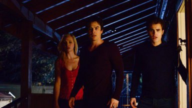 Vampire Diaries Travelers Take Elena