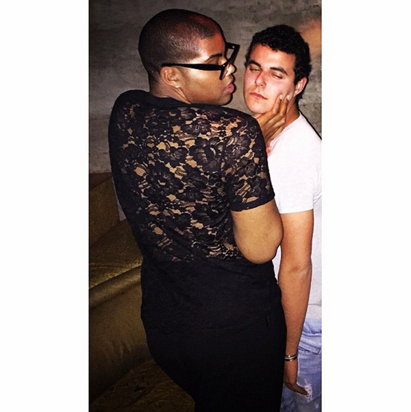 EJ Johnson s Weight Loss Loses Over 100 lbs After Surgery