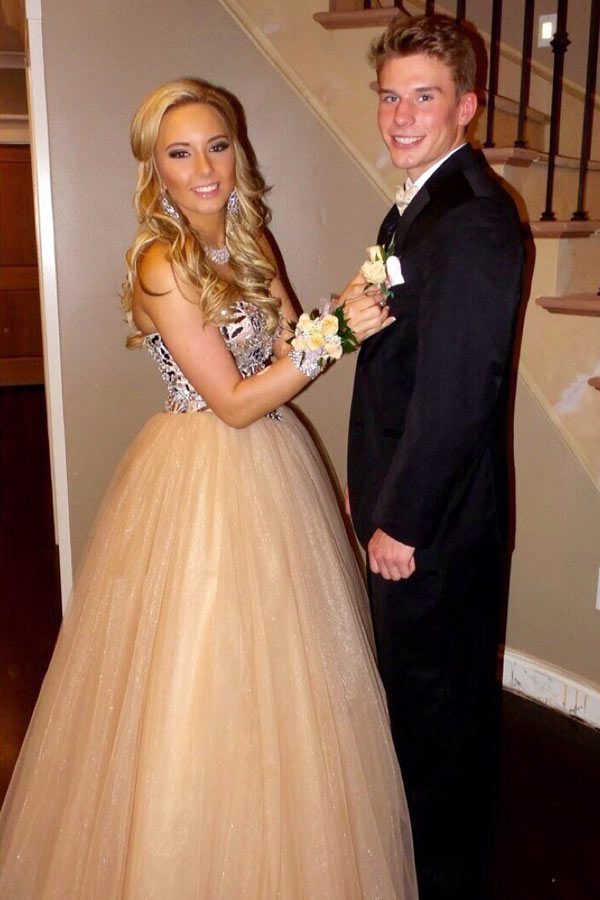 Hailie Mathers: See Eminem’s Daughters Stunning Senior Prom Photos ...