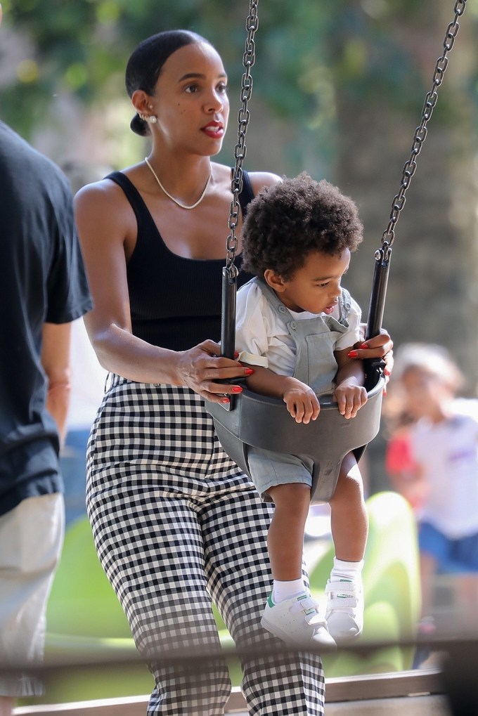 Kelly Rowland Takes Her Son To The Park