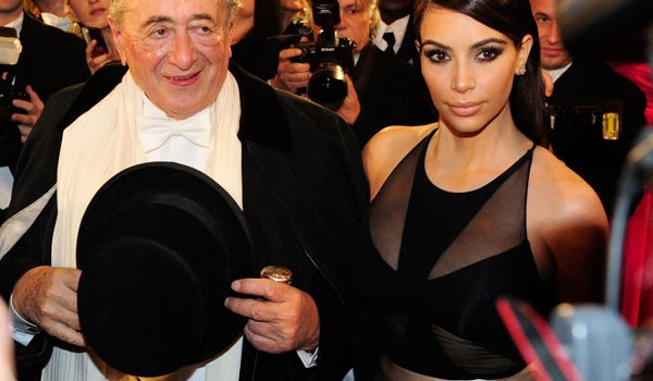 Kim Kardashian vienna ball black face