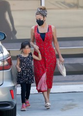 Los Angeles, CA  - *EXCLUSIVE*  - Hollywood couple Eva Mendes and Ryan Gosling are seen leaving the dentist's office with their two children Esmeralda and Amada. Eva looked chic as she stepped out holding her daughter's hand and wearing a printed red button down dress, white block heeled slides with her hair pulled into a high bun and wrapped with a scarf. *Shot on August 25, 2021*

Pictured: Eva Mendes

BACKGRID USA 26 AUGUST 2021 

USA: +1 310 798 9111 / usasales@backgrid.com

UK: +44 208 344 2007 / uksales@backgrid.com

*UK Clients - Pictures Containing Children
Please Pixelate Face Prior To Publication*