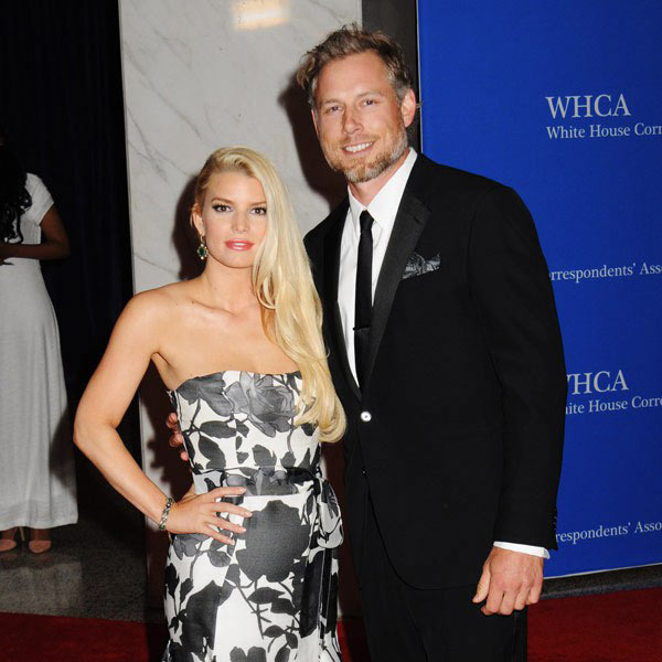 Jessica Simpson Marries Fiance Eric Johnson In Lavish Ceremony Hollywood Life