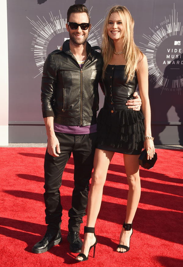 Behati Prinsloo & Adam Levine At VMAs — Debut As Married Couple For