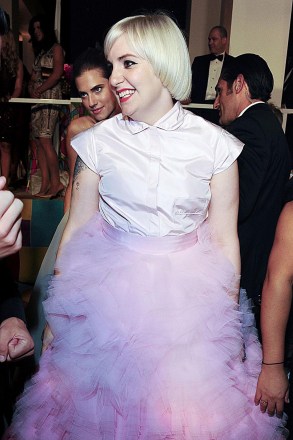 Lena Dunham attends HBO's Official 2014 Emmy After Party at The Plaza at the Pacific Design Center. Dunham wears Giambattista Valli and Fred Leighton.
HBO 2014 Primetime Emmys Party, West Hollywood
