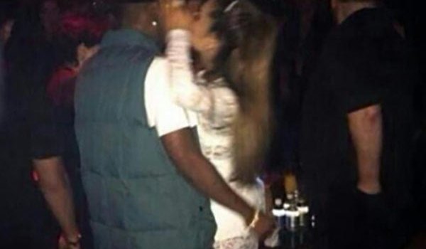 Ariana Grande Big Sean Kiss