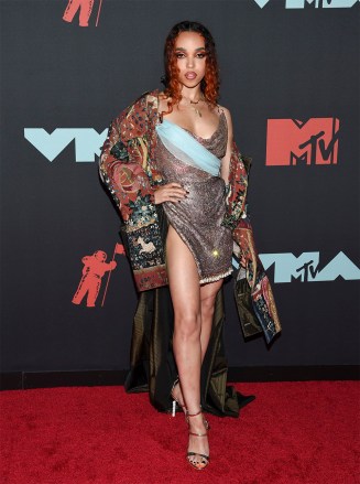 FKA Twigs arrives at the MTV Video Music Awards at the Prudential Center, in Newark, N.J
2019 MTV Video Music Awards - Arrivals, Newark, USA - 26 Aug 2019
