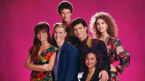 Unauthorized Saved By The Bell Reveals Jennie Garth Auditioned For Kelly Kapowski Hollywood Life