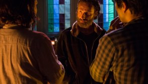 The Walking Dead Rick Kills Gareth