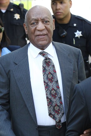 Bill Cosby, Playboy Malikanesi'nde Cinsel Saldırıda Bulunan Gençten Suçlu Bulundu – Hollywood Life