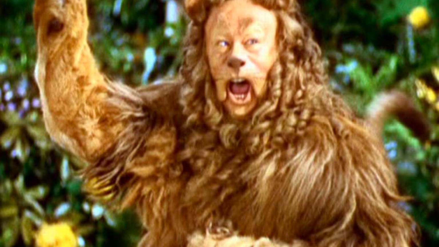 Cowardly Lion Original Costume From ‘wizard Of Oz Up For Auction