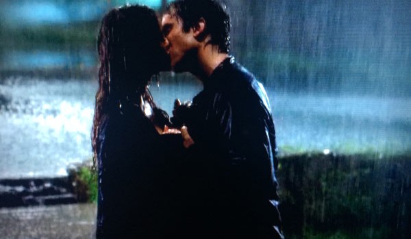 Vampire Diaries Damon Elena Kiss Rain