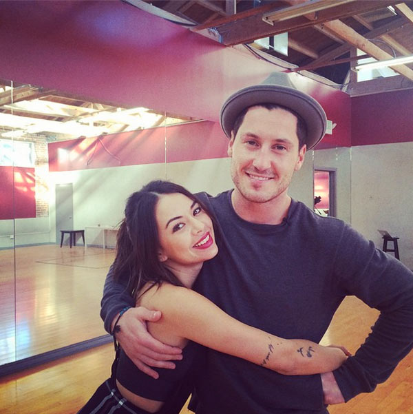 Lista 18+ Foto janel parrish and val chmerkovskiy Lleno