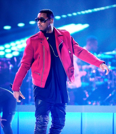 LAS VEGAS, NV - NOVEMBER 6: Jeremih performs on the 2015 Soul Train Awards at the Orleans Areana on NOVEMBER 6, 2015 in Las Vegas, Nevada. Credit: PGFM/MediPunch /IPX