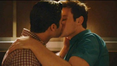 Glee Kurt Blaine Kiss Elevator