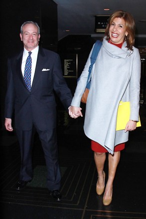 New York City, NY  - 'Today' host Hoda Kotb and partner Joel Schiffman leave the NBC Store after a signing and interview for her new children's book 'I've Loved You Since Forever', in New York City.

Pictured: Joel Schiffman, Hoda Kotb

BACKGRID USA 14 MARCH 2018 

BYLINE MUST READ: MediaPunch / BACKGRID

USA: +1 310 798 9111 / usasales@backgrid.com

UK: +44 208 344 2007 / uksales@backgrid.com

*UK Clients - Pictures Containing Children
Please Pixelate Face Prior To Publication*
