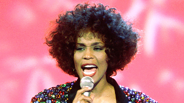 Whitney Houston – Hollywood Life